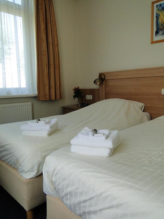 Hotel De Lange Jammer Lelystad Bagian luar foto