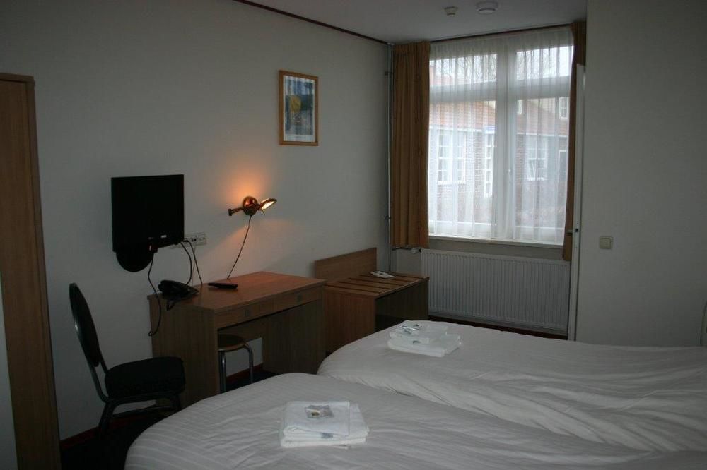 Hotel De Lange Jammer Lelystad Bagian luar foto